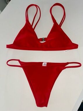 Cupshe Red Triangle & Low Rise Bottoms Bikini Set Size Medium with Padding